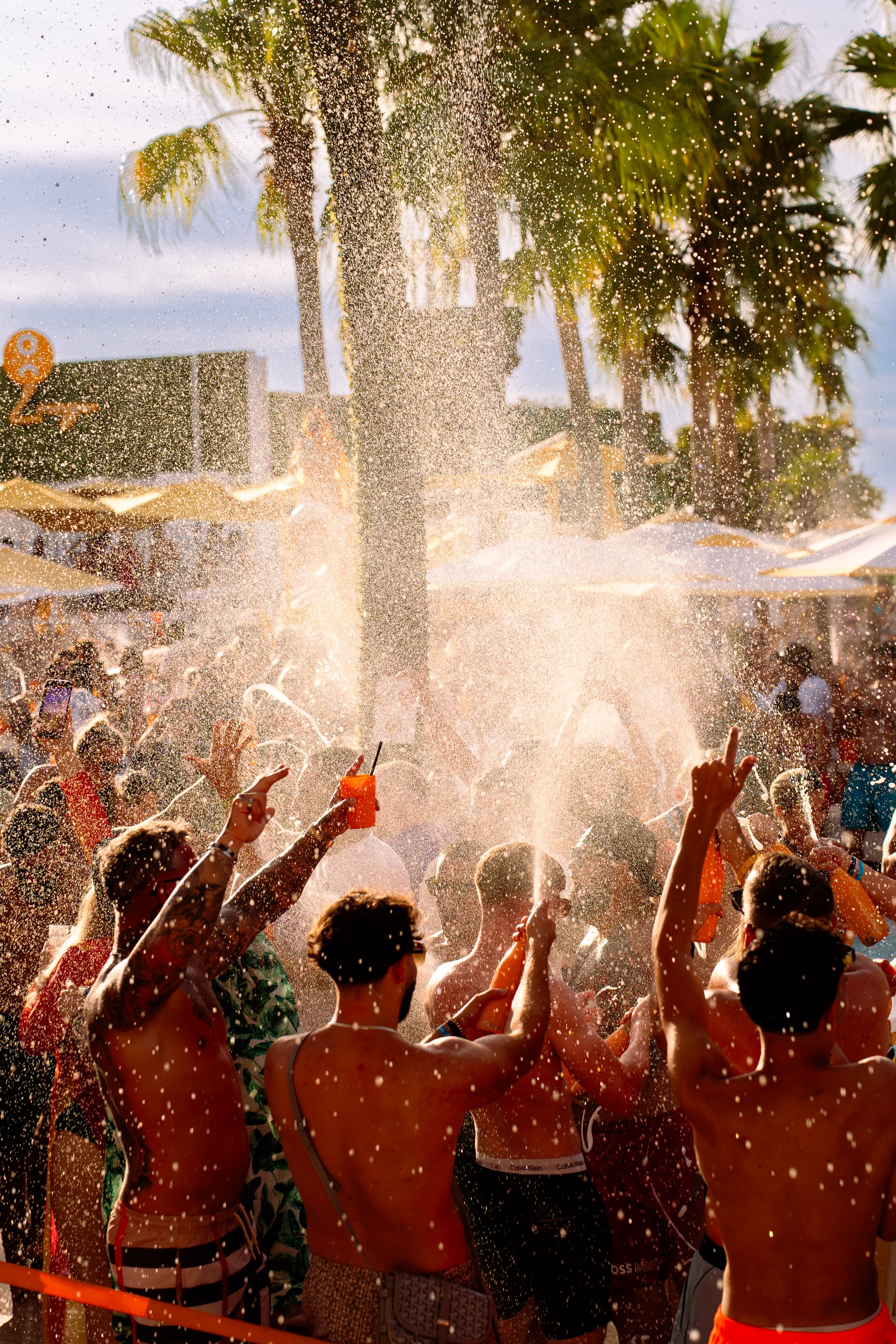 Cartel 2 de Ibiza Spray