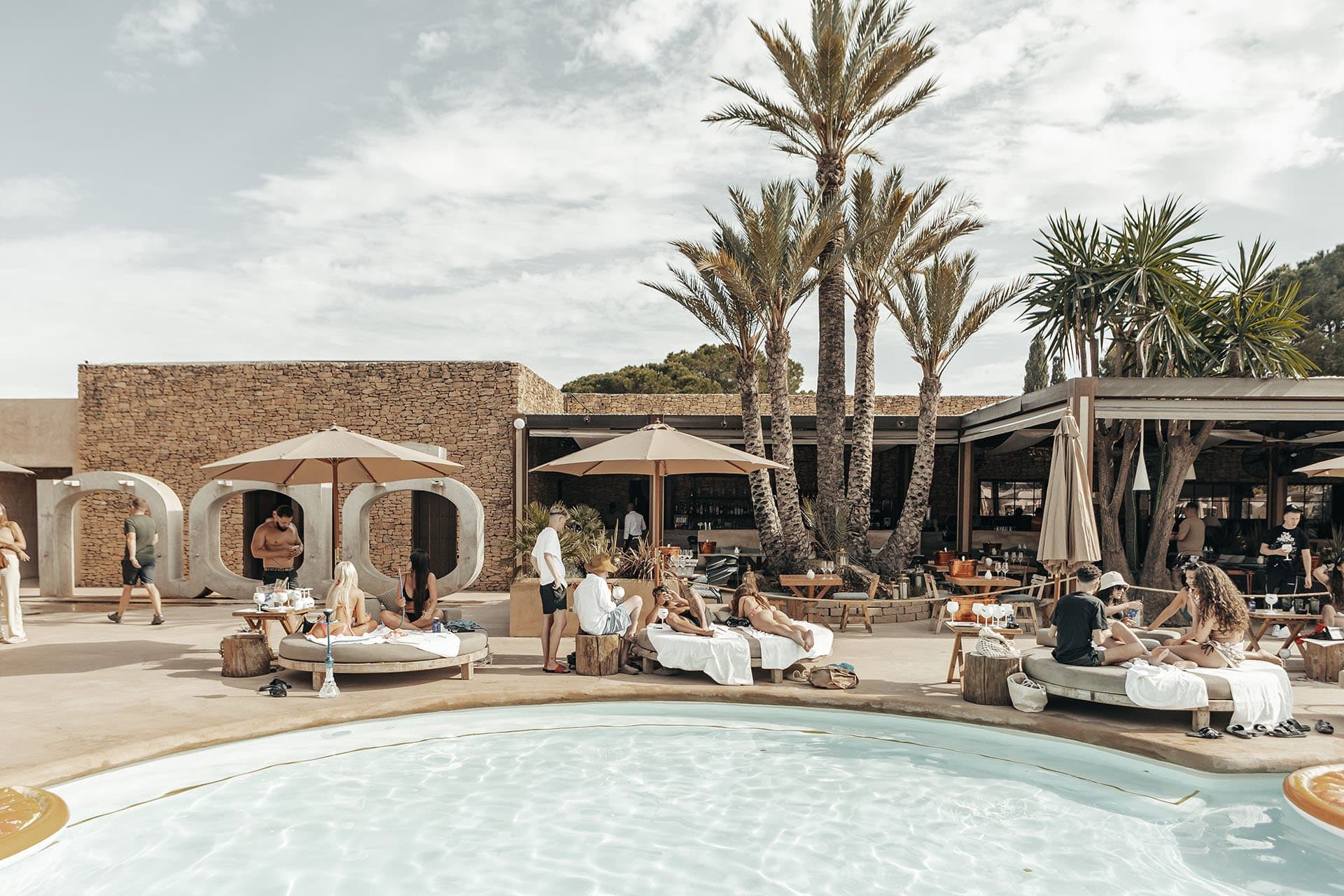Cover of Naô Pool Club