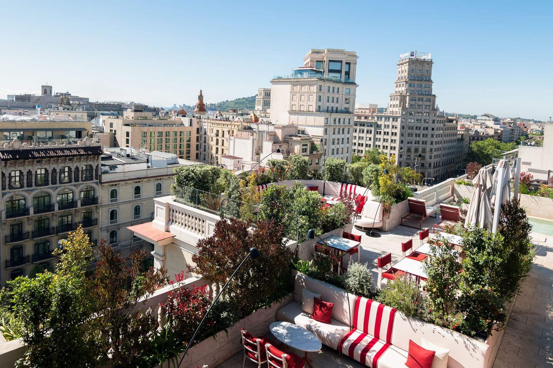 Portada de Almanac Barcelona