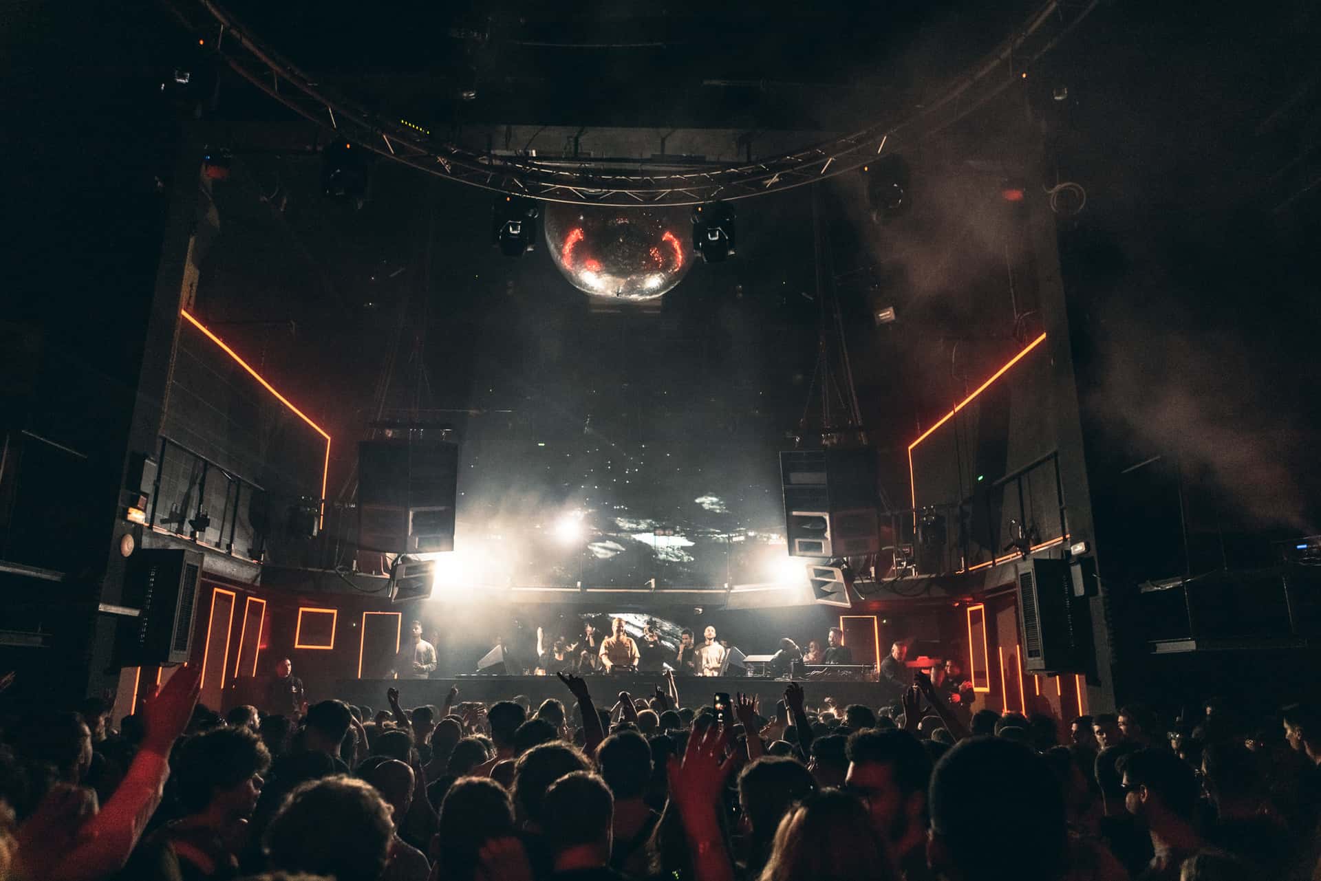 INPUT High Fidelity Dance Club