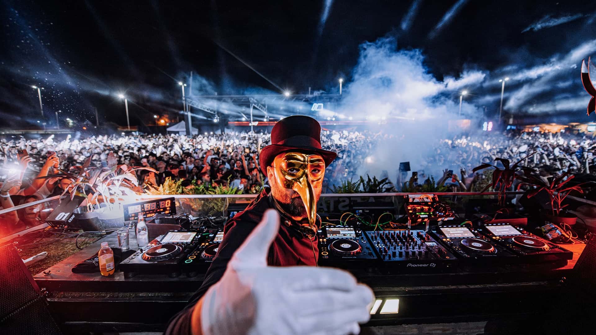 Claptone