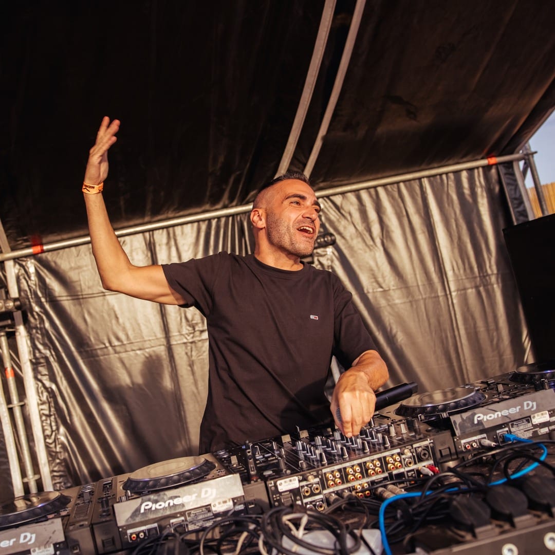 Fotografía de DJ Sisu