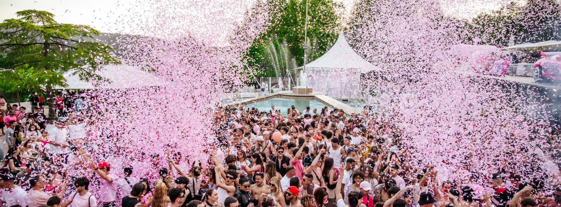 PINKCLOUD OPEN AIR