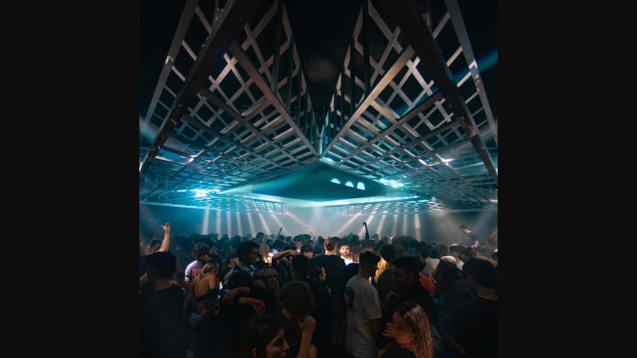 Cartel de BITBIRD PRESENTS: San Holo, DROELOE, Poylow, Sam Day, MELO NADA