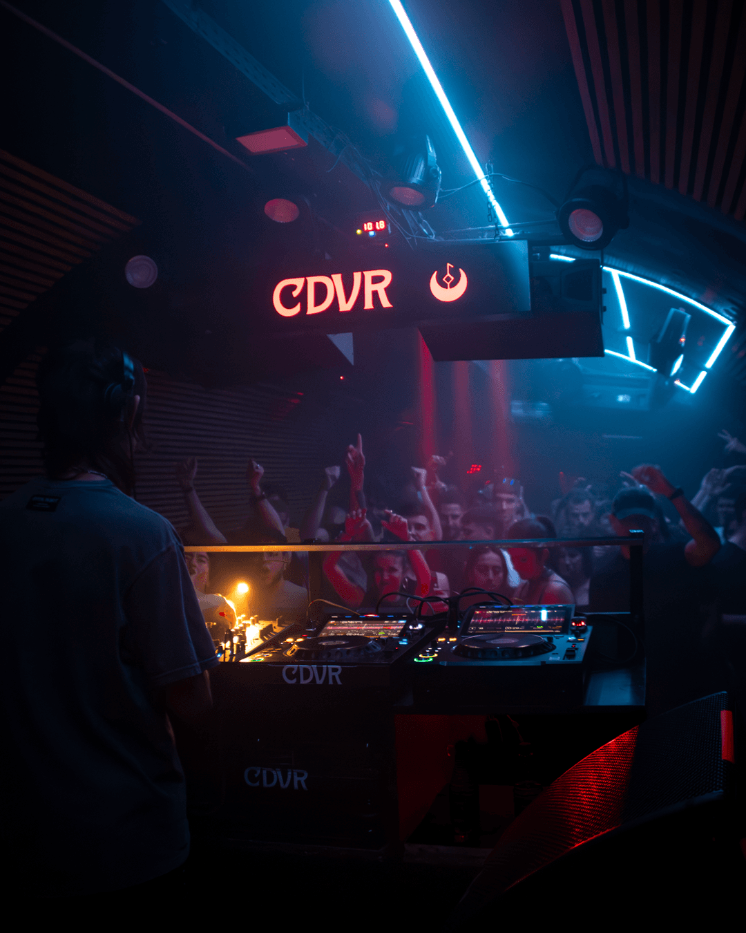 CDVR invites Sigh.Club