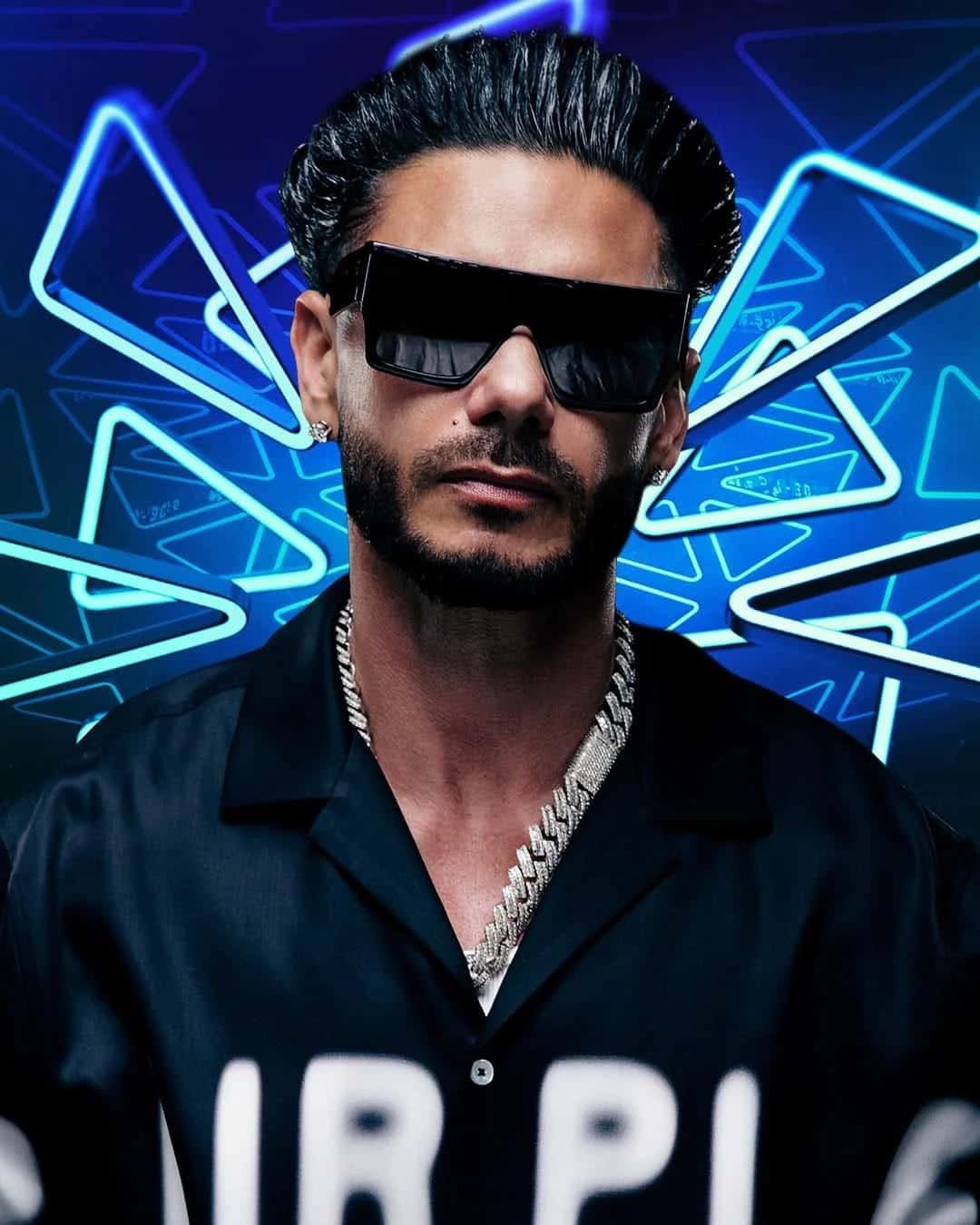 Cartel de DJ Pauly D
