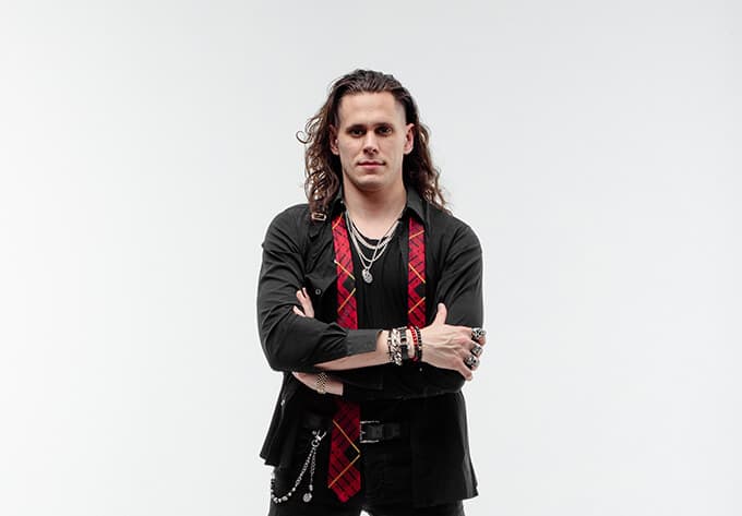 Sullivan King