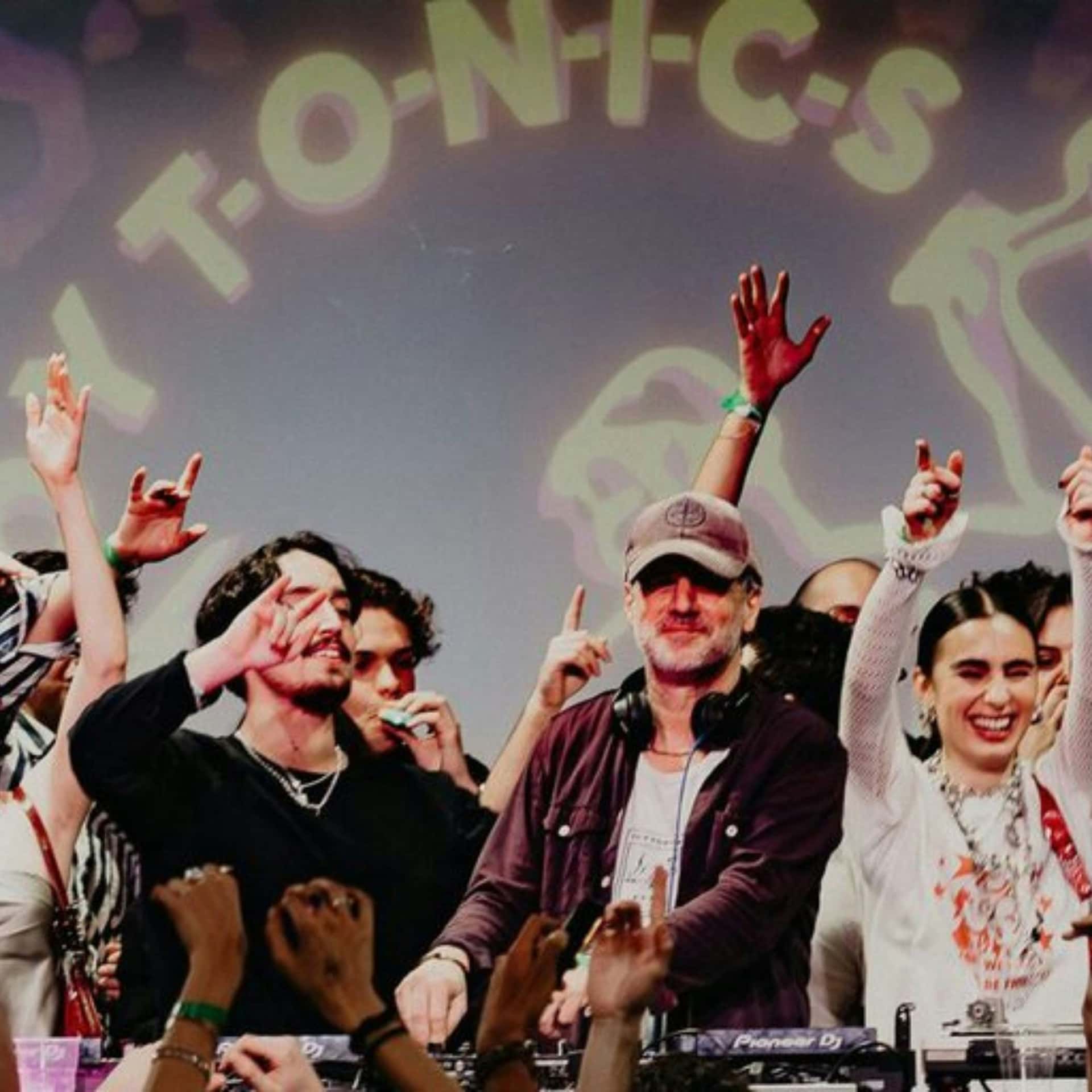 Flyer de Toy Tonics with Cody Currie, Kapote + Aroop Roy