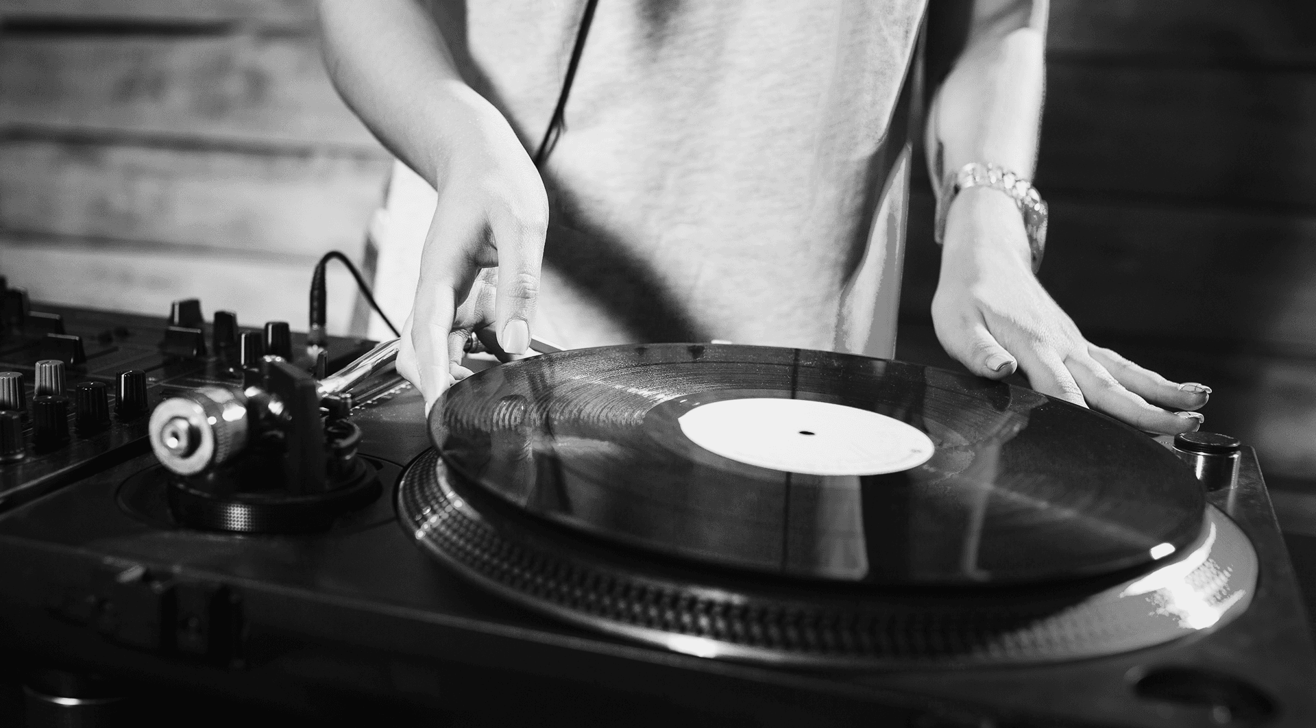 Memento Records: 20 Years of Vinyl Culture and Underground