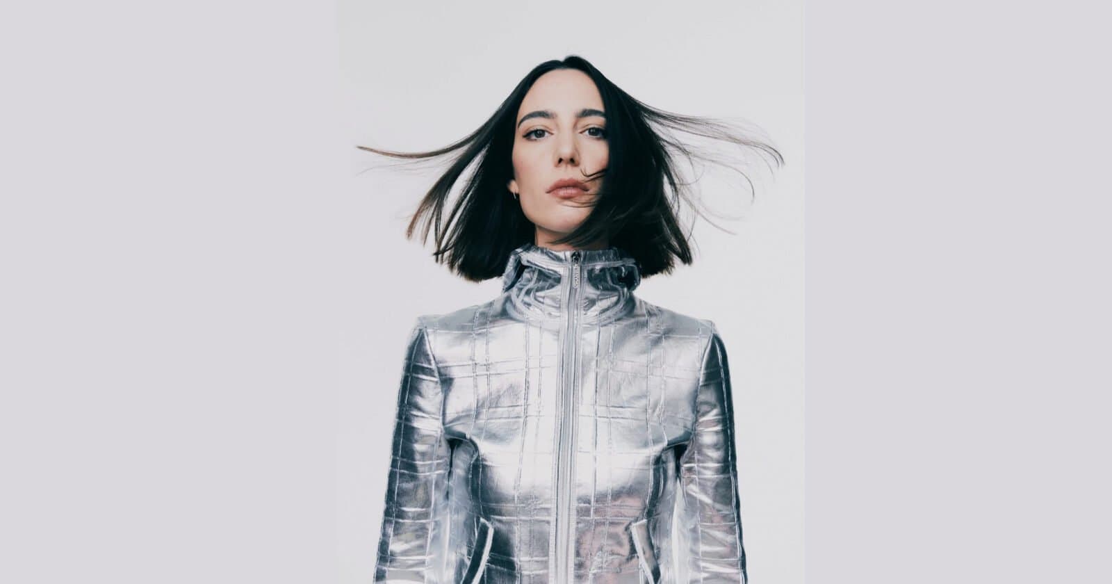 Amelie Lens trae su inmersivo show AURA a Chile en 2026