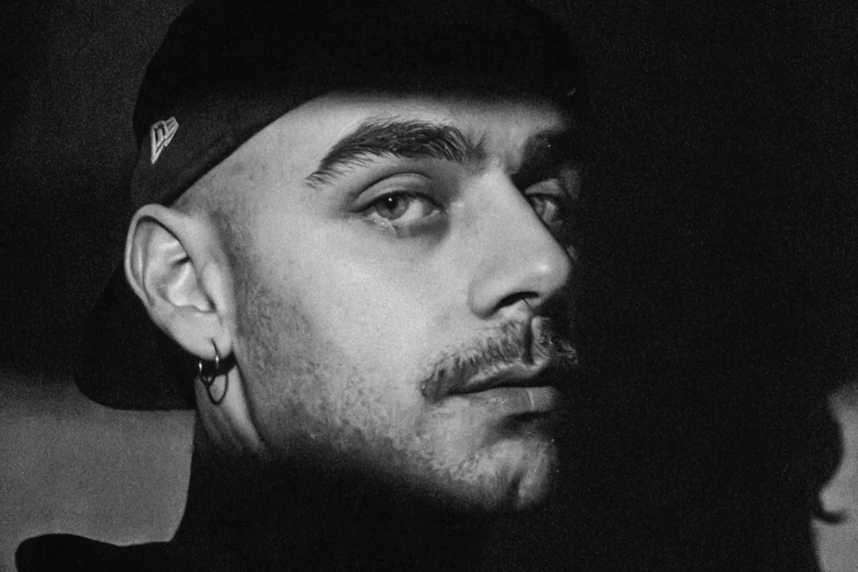 Olympios Asesinado: Conmoción en la Escena del Techno