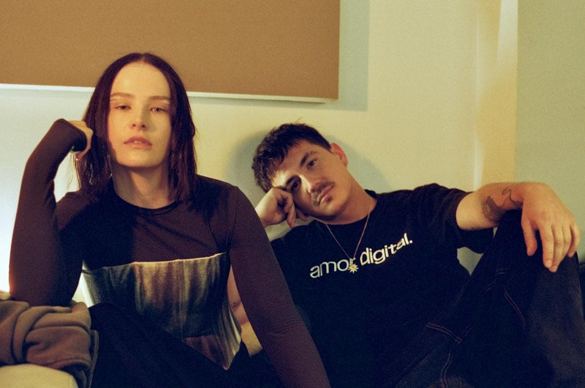 Ela Minus y Nick León: EP '¿qué les pasó a mis amigos?'