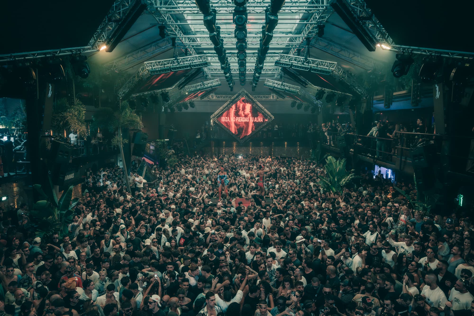 Amnesia Ibiza celebra 50 años con histórico box set vinilo