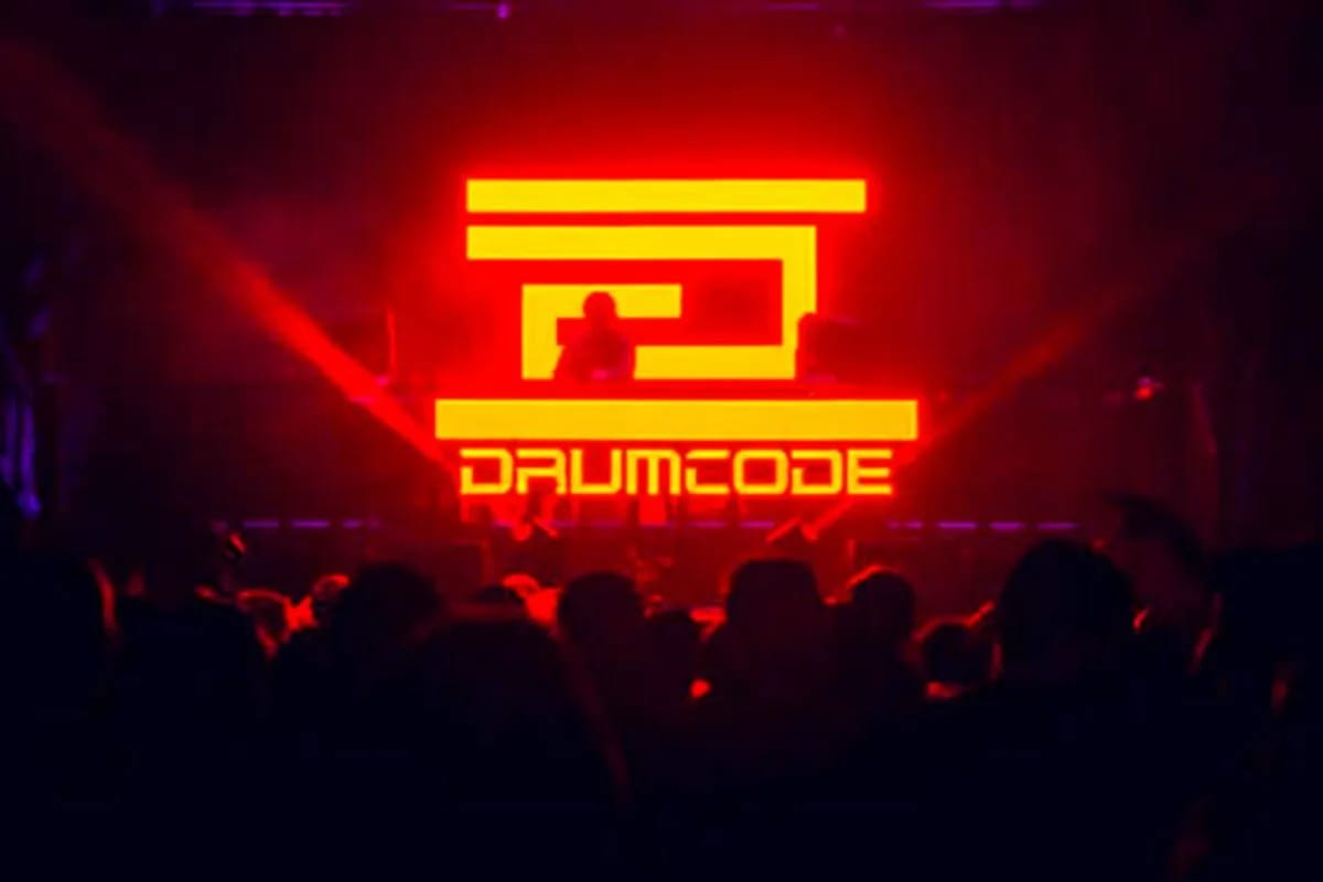 Drumcode y Faithless: 30 Años con Adam Beyer y KASIA