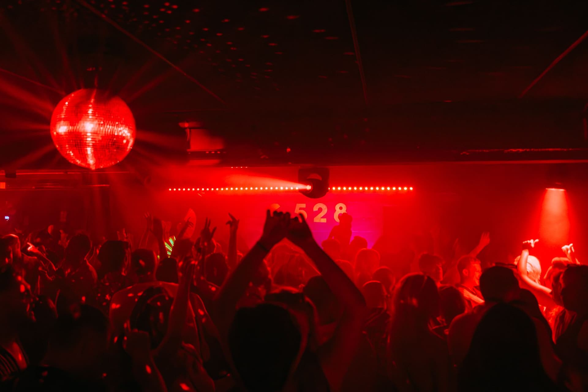 Descubre la programación de agosto en 528 Ibiza