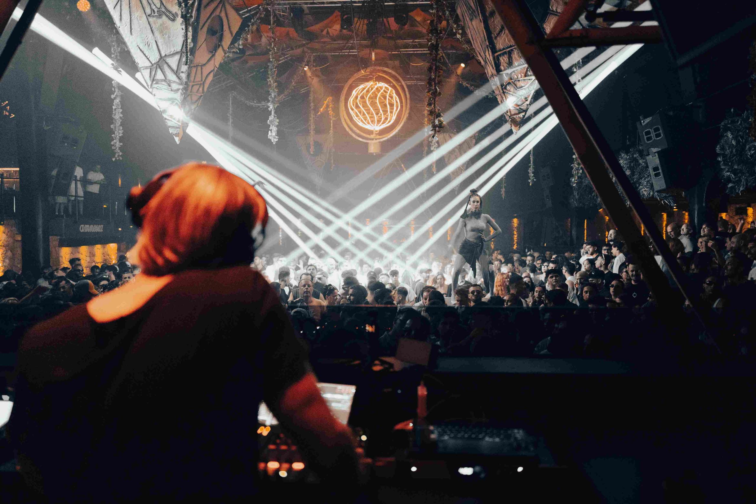 Disfruta de Richie Hawtin en Pyramid