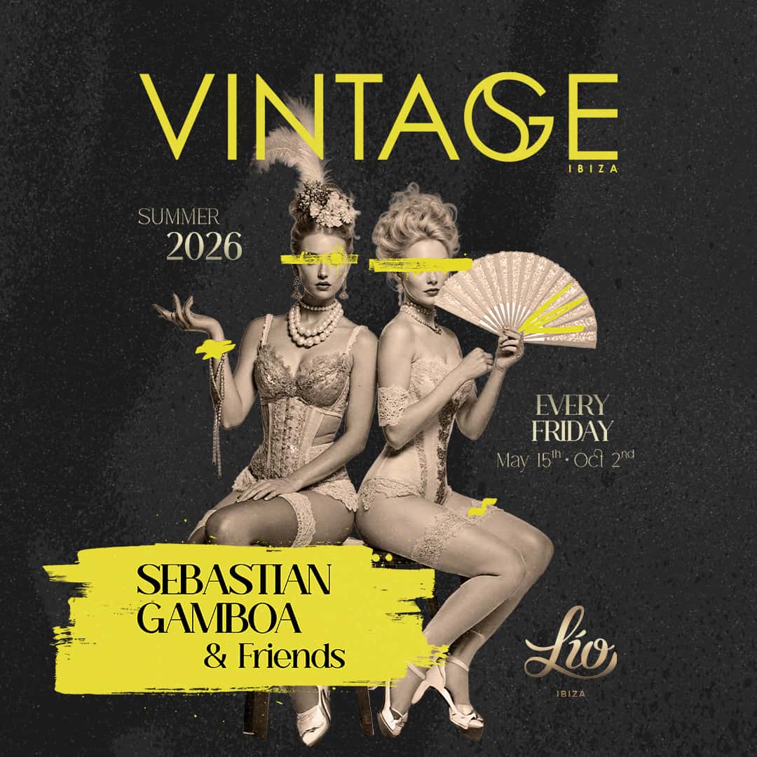 Cartel de Vintage by Sebastian Gamboa